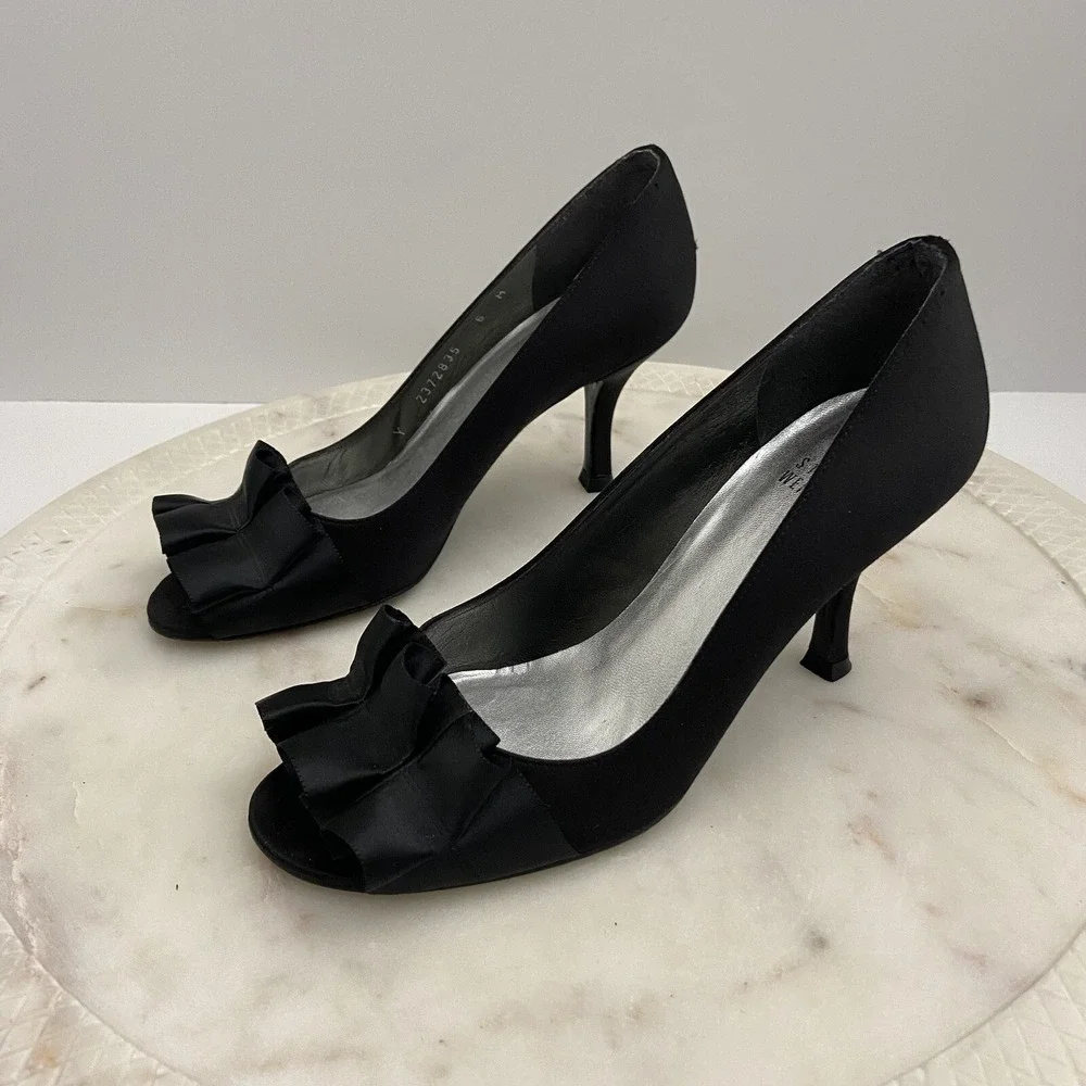 Stuart Weitzman Heels Open Toe Black Sandals Satin Ruffle Women's Size 6